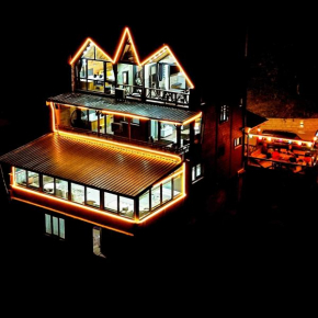 Seyr-i Alem suit villa